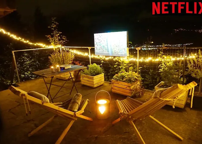 Herzli-chalet Ueber Dem Rheintal Mit Schlossblick Chalet Werdenberg