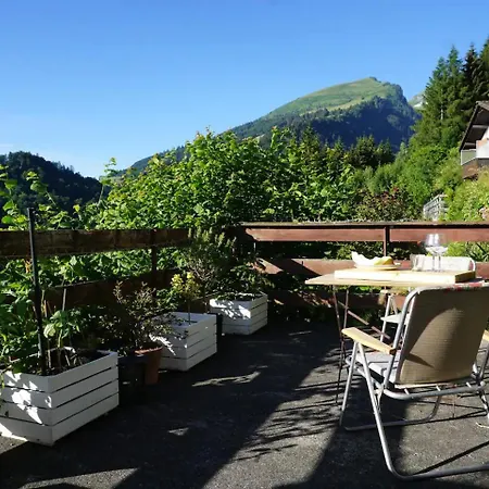 Horská chata Herzli-chalet Ueber Dem Rheintal Mit Schlossblick